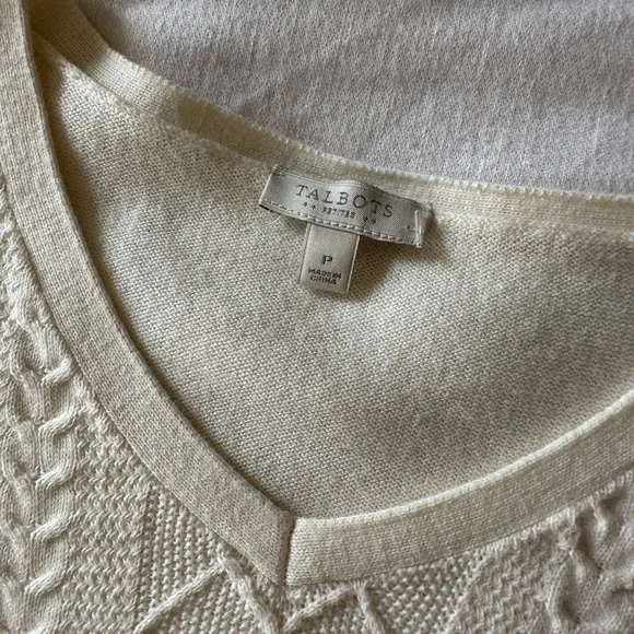 Talbots petite knit sweater. - Picture 3 of 3